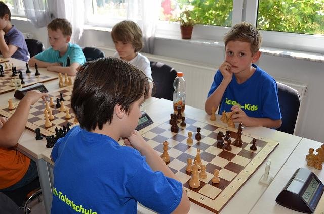 2013-06-Schach-Kids-Turnier-Klasse 3 und 4-068